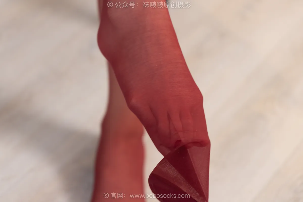 [BoBoSocks袜啵啵] NO.485 小沫-高跟鞋、高跟凉鞋、红丝（脚尖加固款）、花纹白丝（脚尖加固款）、短肉丝（脚尖透明款）、新年旗袍（花絮版） - BoBoSocks袜啵啵